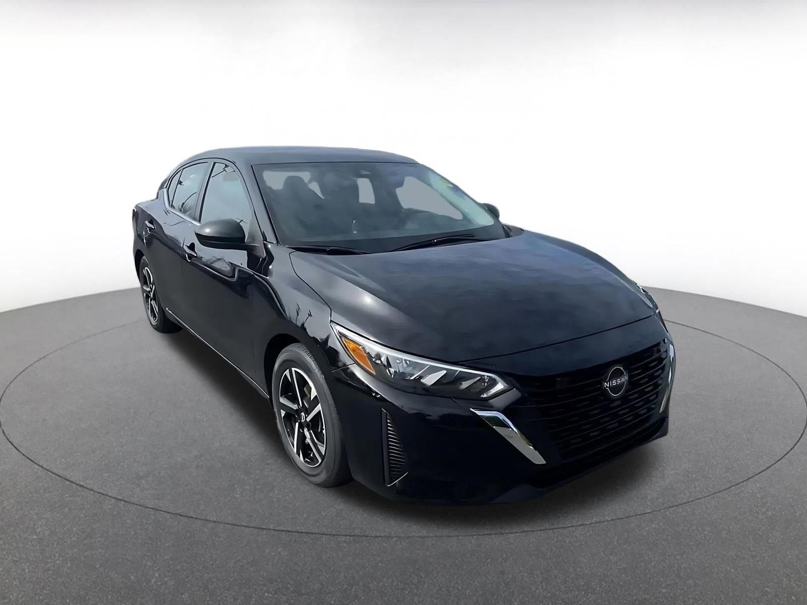 Thumbnail: 2025 Nissan Sentra - 3