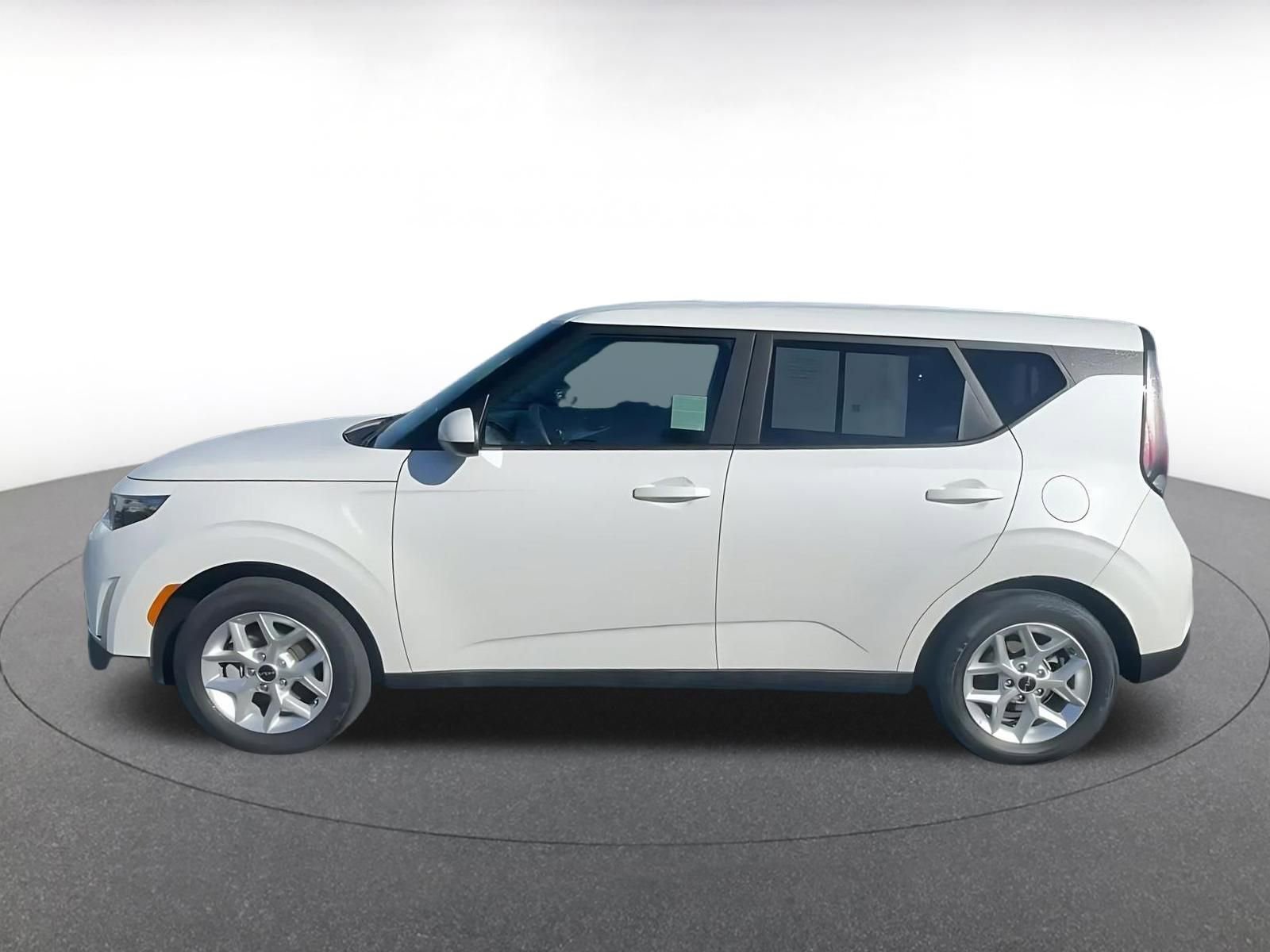 Thumbnail: 2025 Kia Soul - 9