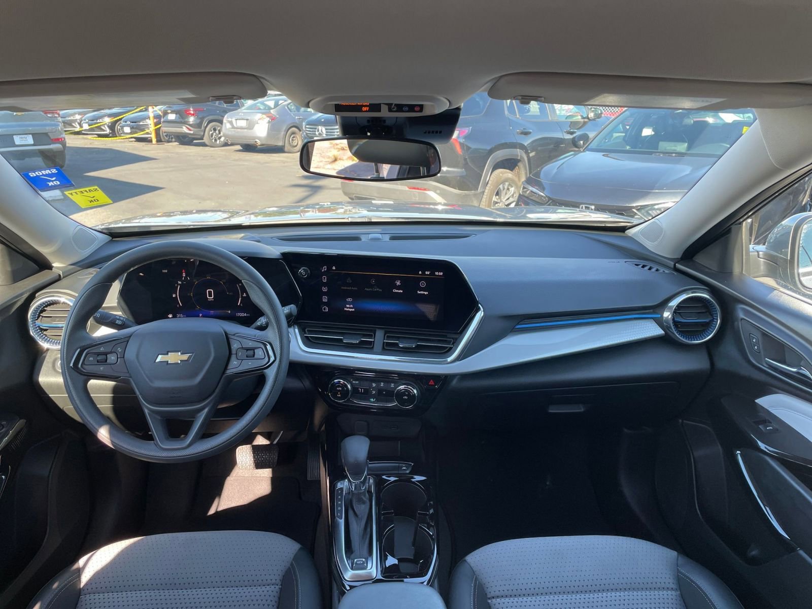 Thumbnail: 2025 Chevrolet Trax - 32