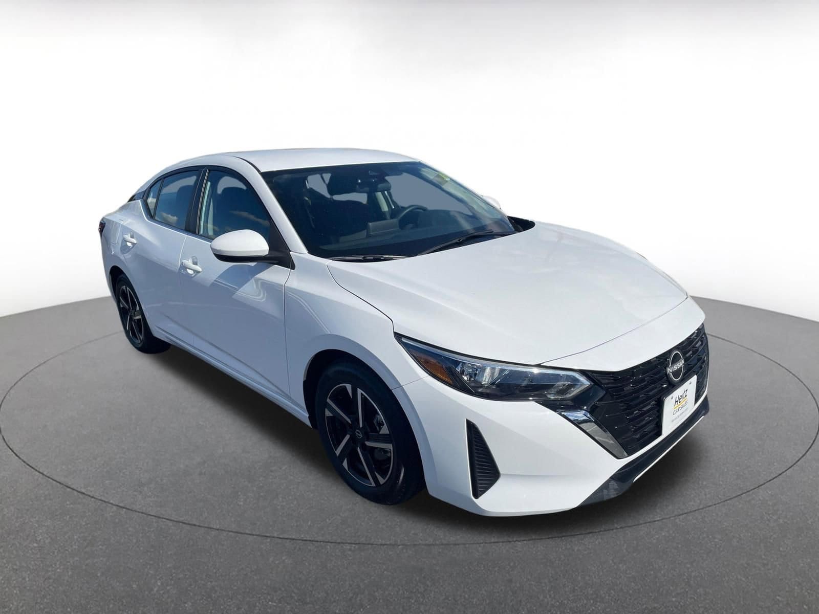 Thumbnail: 2025 Nissan Sentra - 1