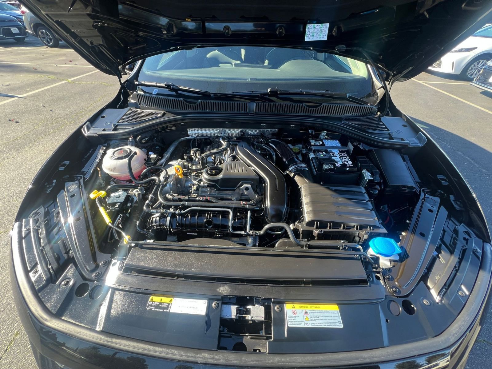 Thumbnail: 2025 Volkswagen Jetta - 32