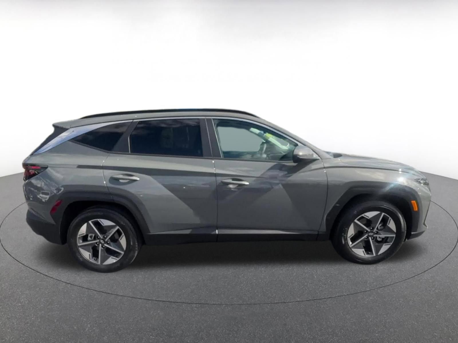 Thumbnail: 2025 Hyundai Tucson - 16