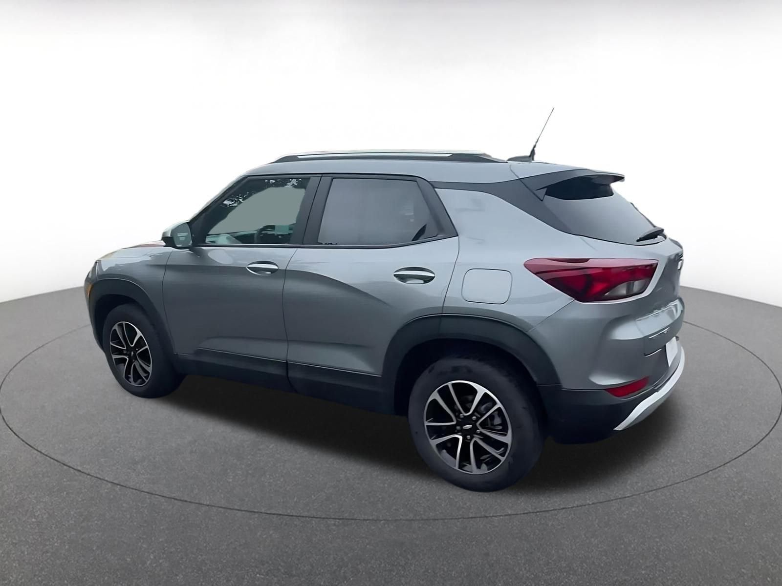 Thumbnail: 2025 Chevrolet TrailBlazer - 10