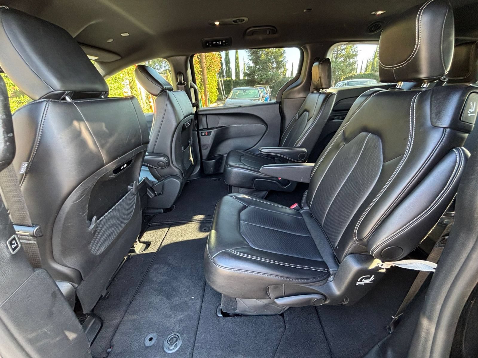 Thumbnail: 2025 Chrysler Pacifica - 27