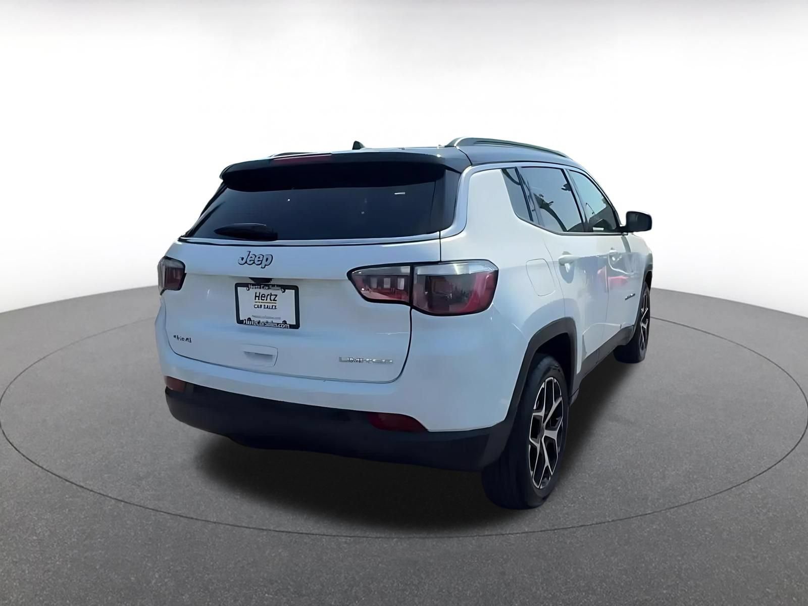 Thumbnail: 2025 Jeep Compass - 14