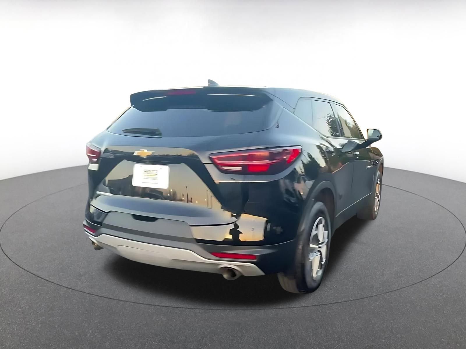 Thumbnail: 2025 Chevrolet Blazer - 14