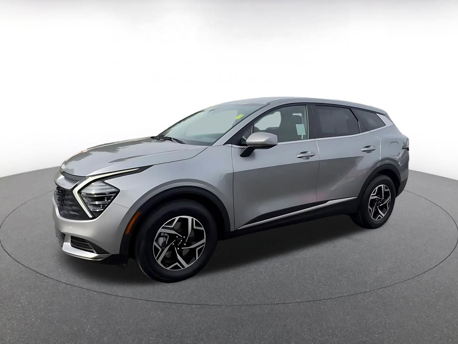 Thumbnail: 2025 Kia Sportage - 8