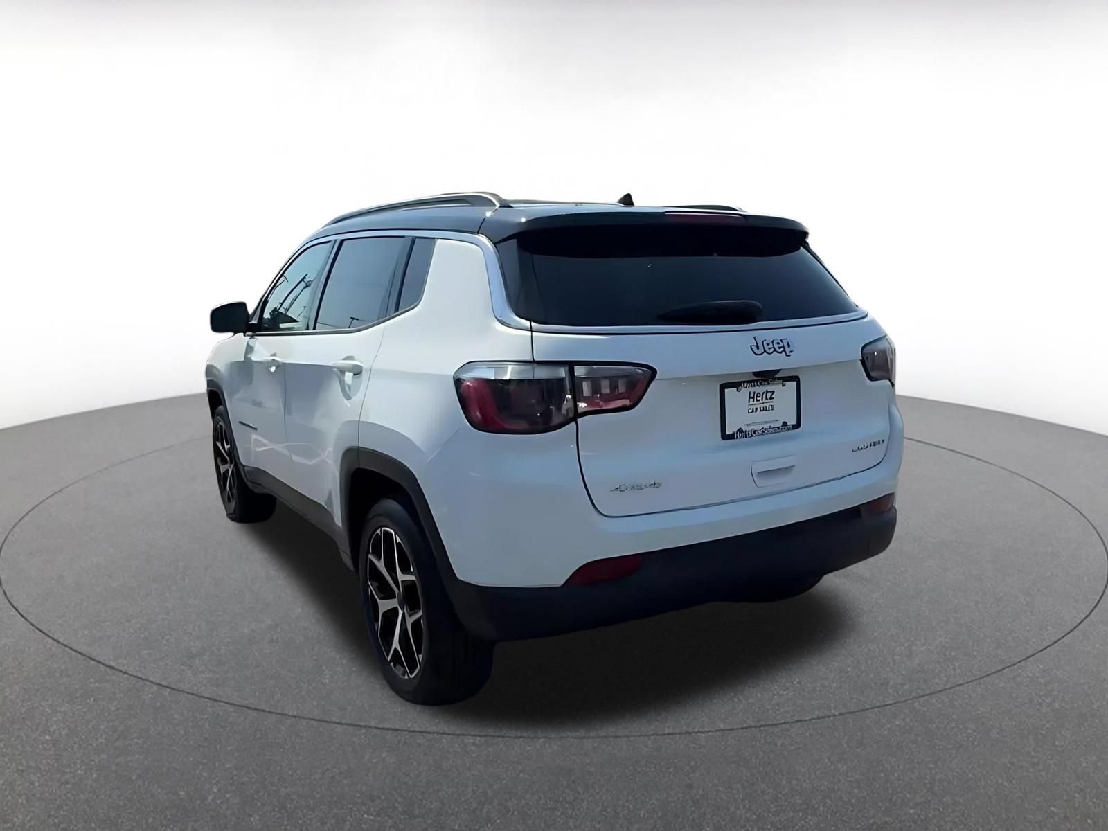 Thumbnail: 2025 Jeep Compass - 11