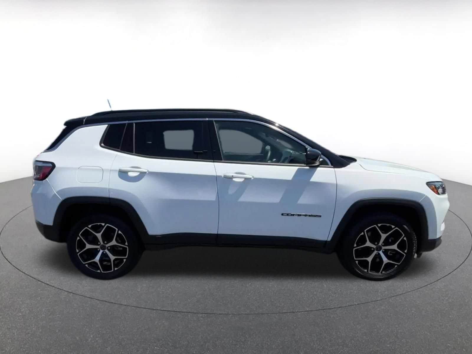 Thumbnail: 2025 Jeep Compass - 16
