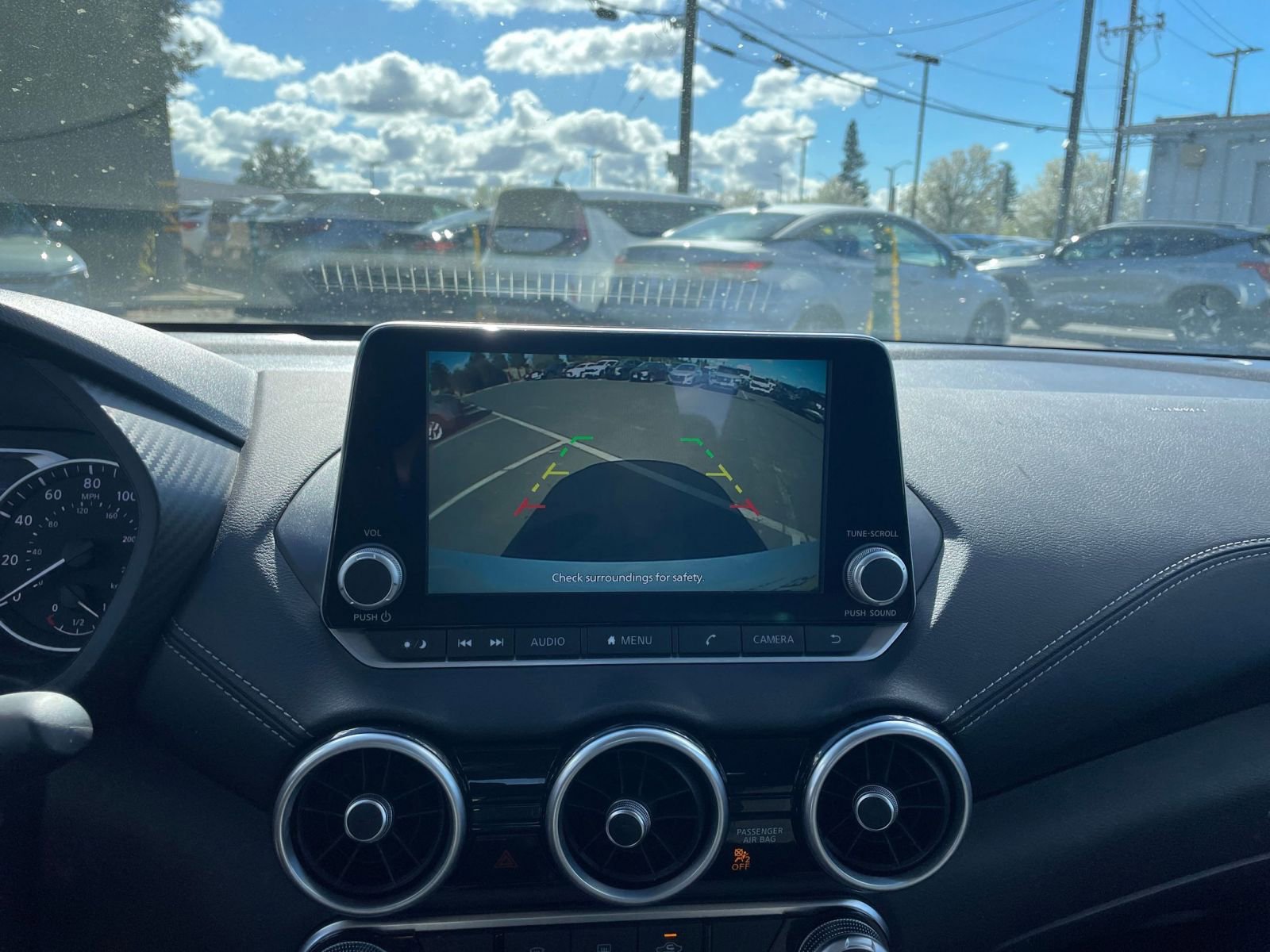 Thumbnail: 2025 Nissan Sentra - 23