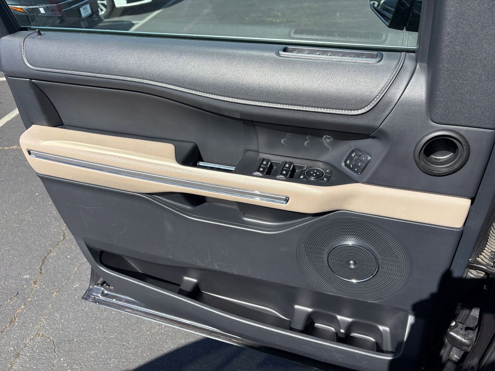 Thumbnail: 2024 Ford Expedition - 18