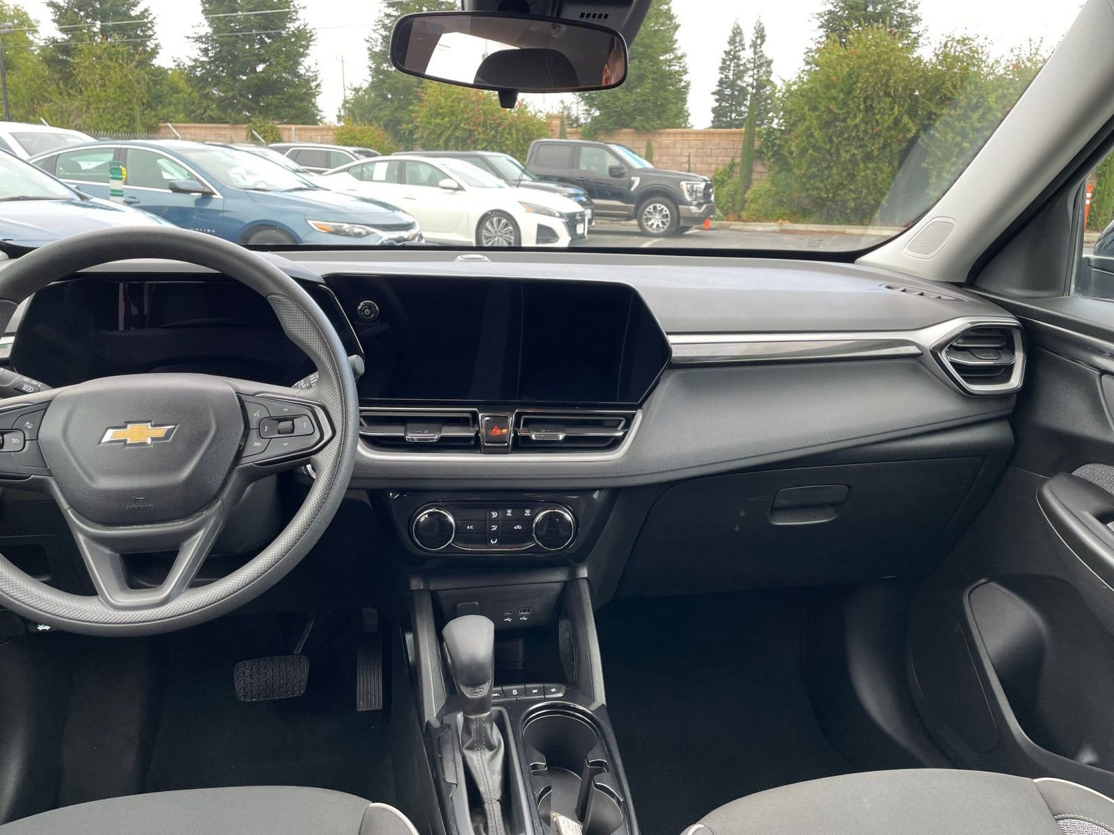 Thumbnail: 2025 Chevrolet TrailBlazer - 28