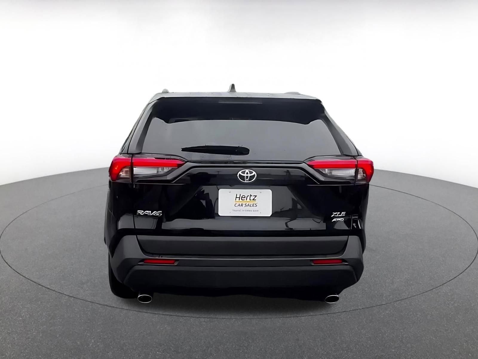 Thumbnail: 2025 Toyota RAV4 - 12