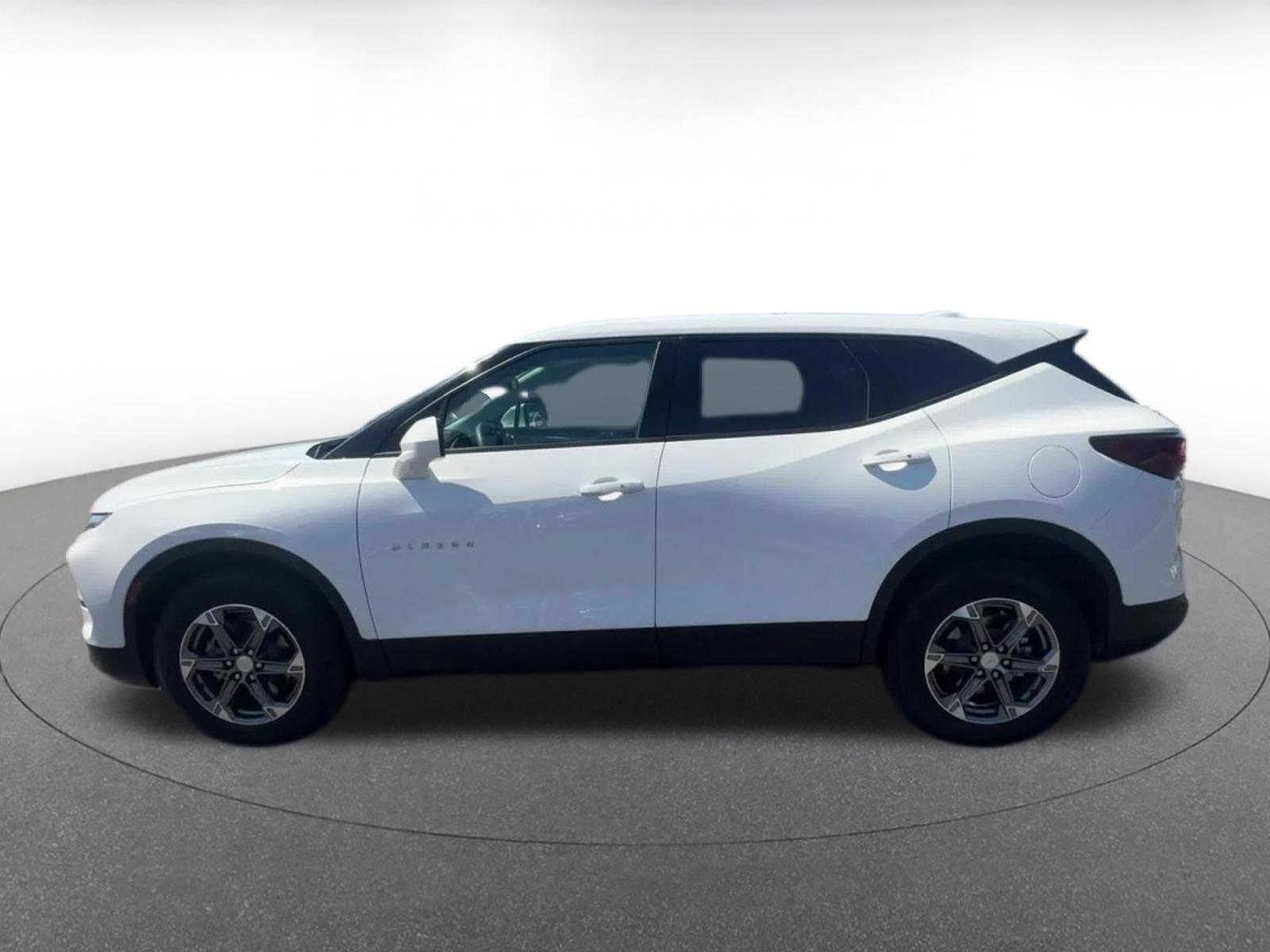 Thumbnail: 2025 Chevrolet Blazer - 9