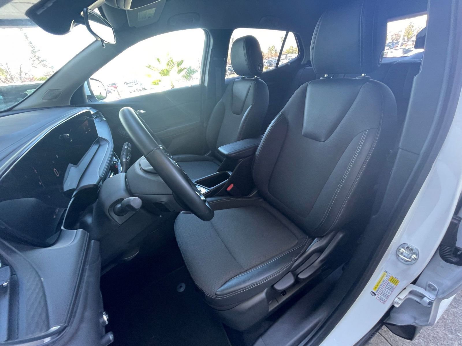 Thumbnail: 2025 Buick Encore GX - 34