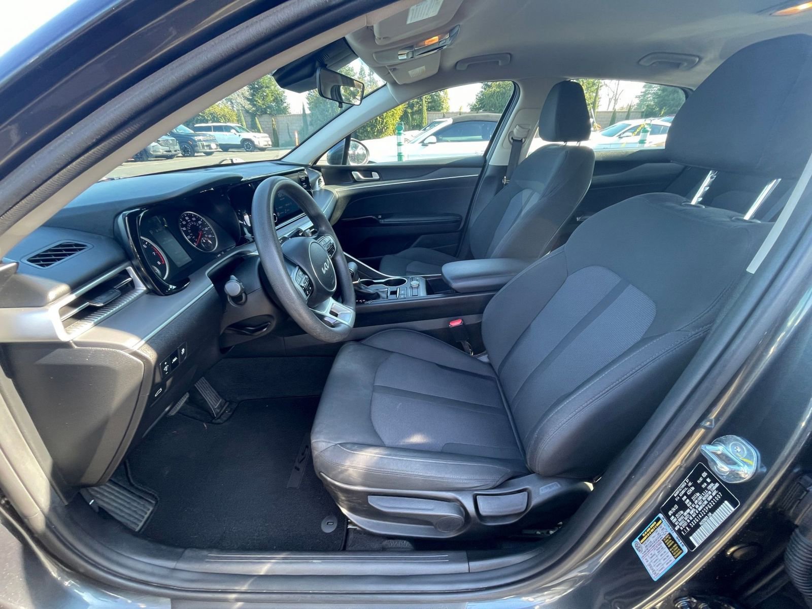 Thumbnail: 2023 Kia K5 - 24