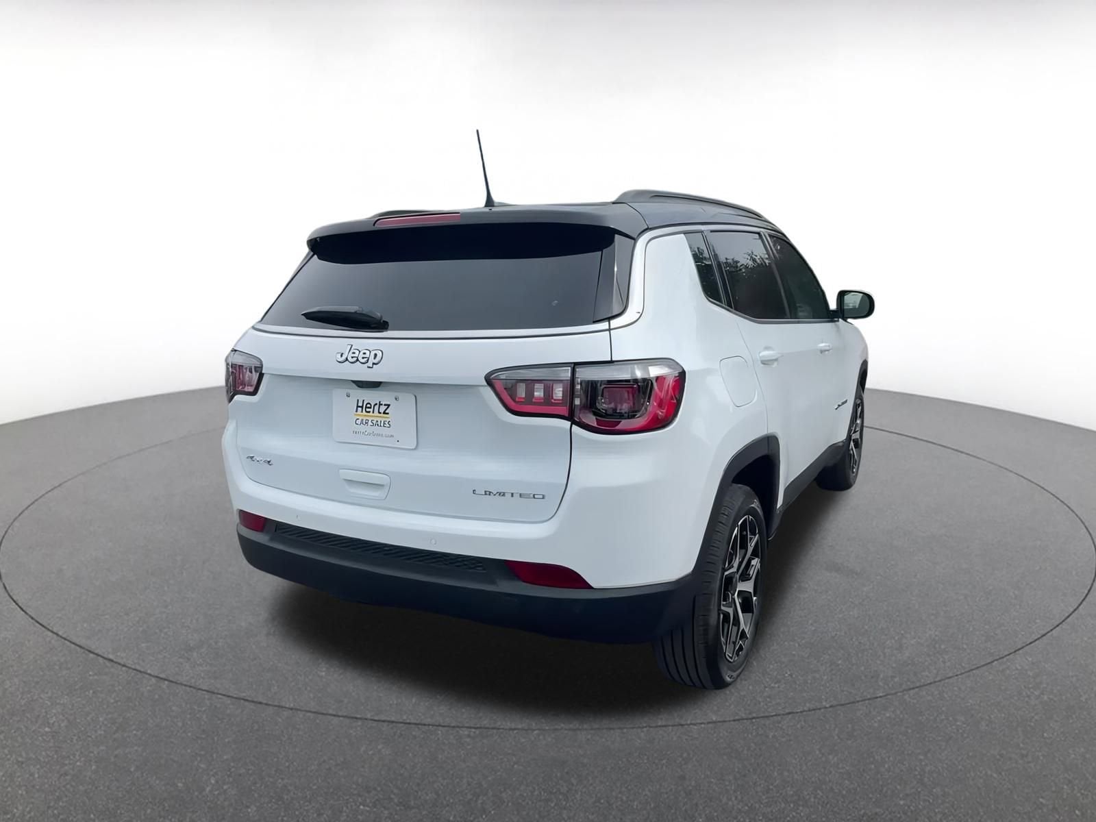 Thumbnail: 2025 Jeep Compass - 14