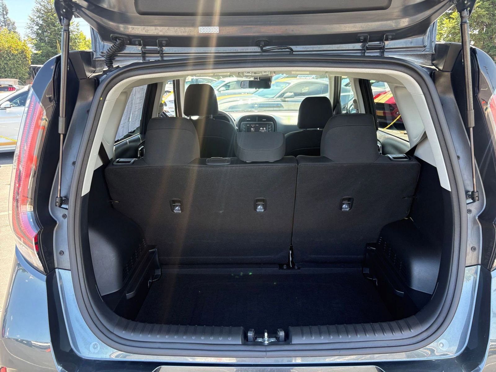 Thumbnail: 2025 Kia Soul - 29