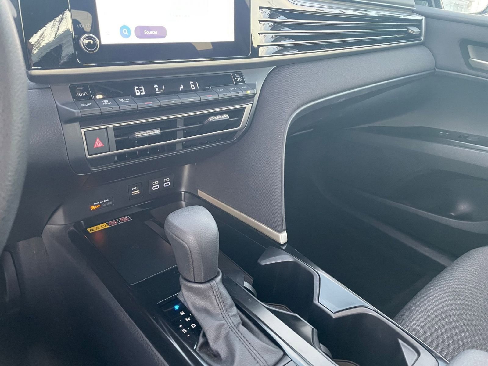 Thumbnail: 2025 Toyota Camry - 35