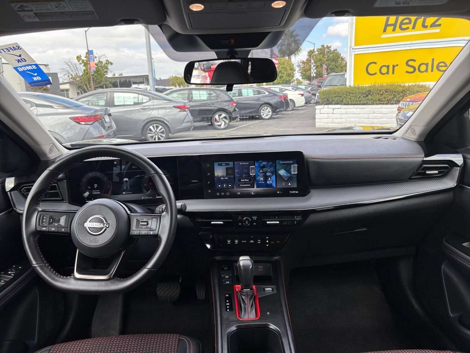 Thumbnail: 2026 Nissan Kicks - 31
