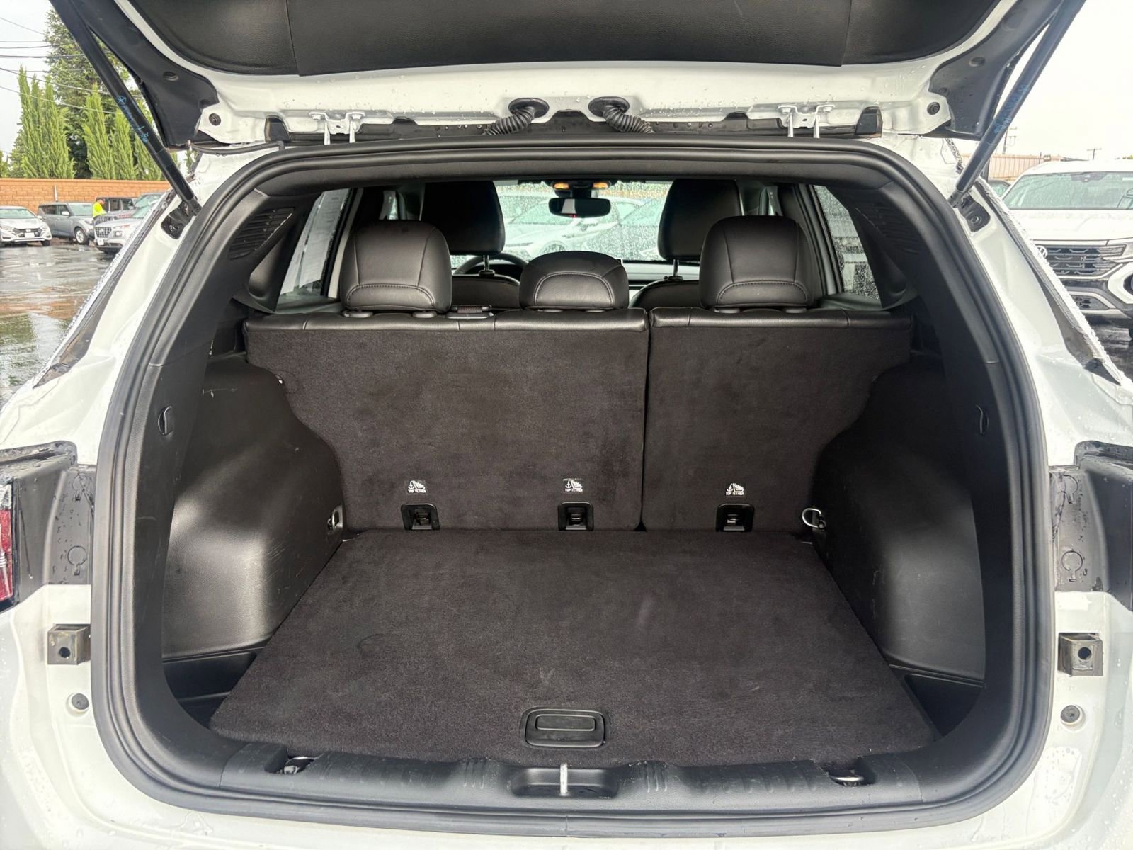 Thumbnail: 2025 Jeep Compass - 32