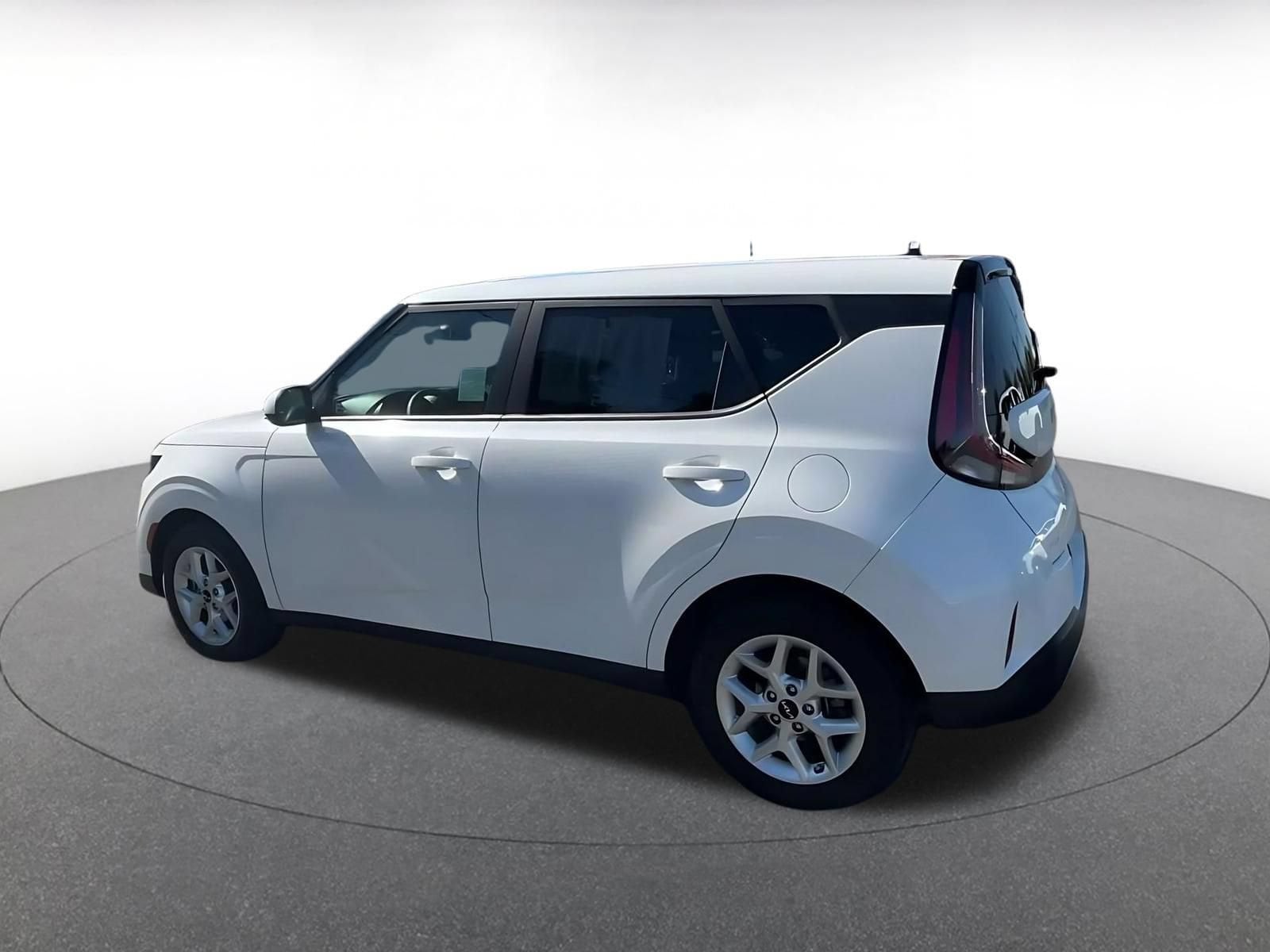 Thumbnail: 2025 Kia Soul - 9