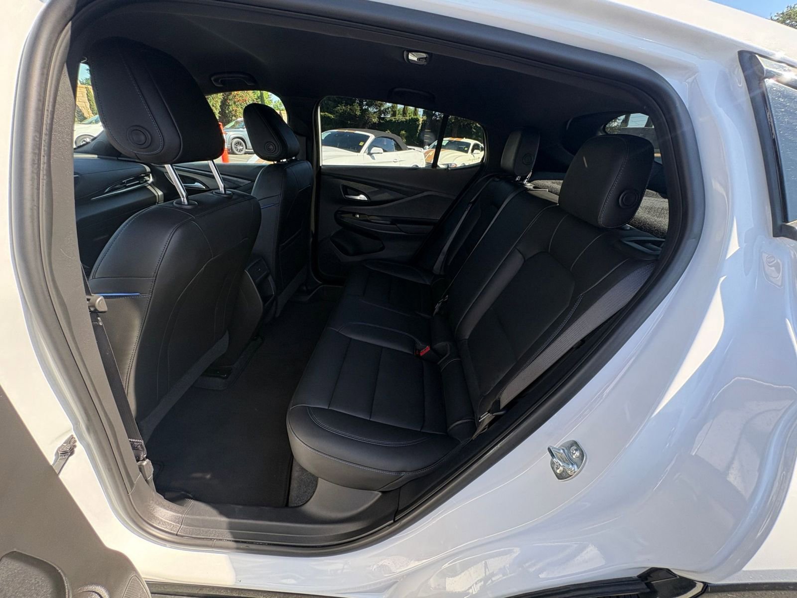 Thumbnail: 2025 Buick Envista - 24