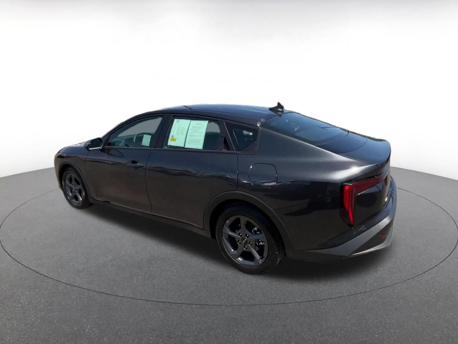 Thumbnail: 2025 Kia K4 - 9