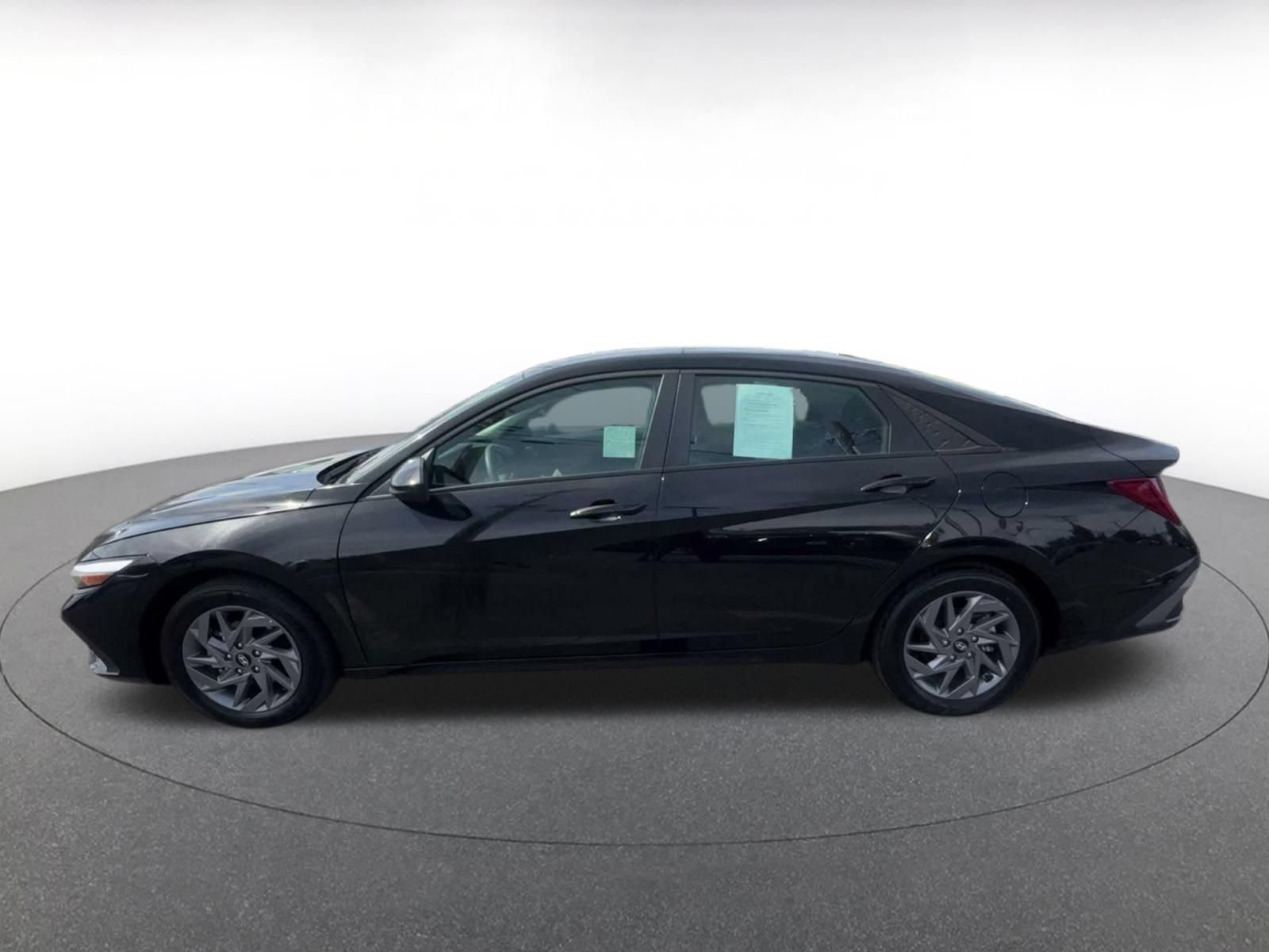 Thumbnail: 2026 Hyundai Elantra - 8