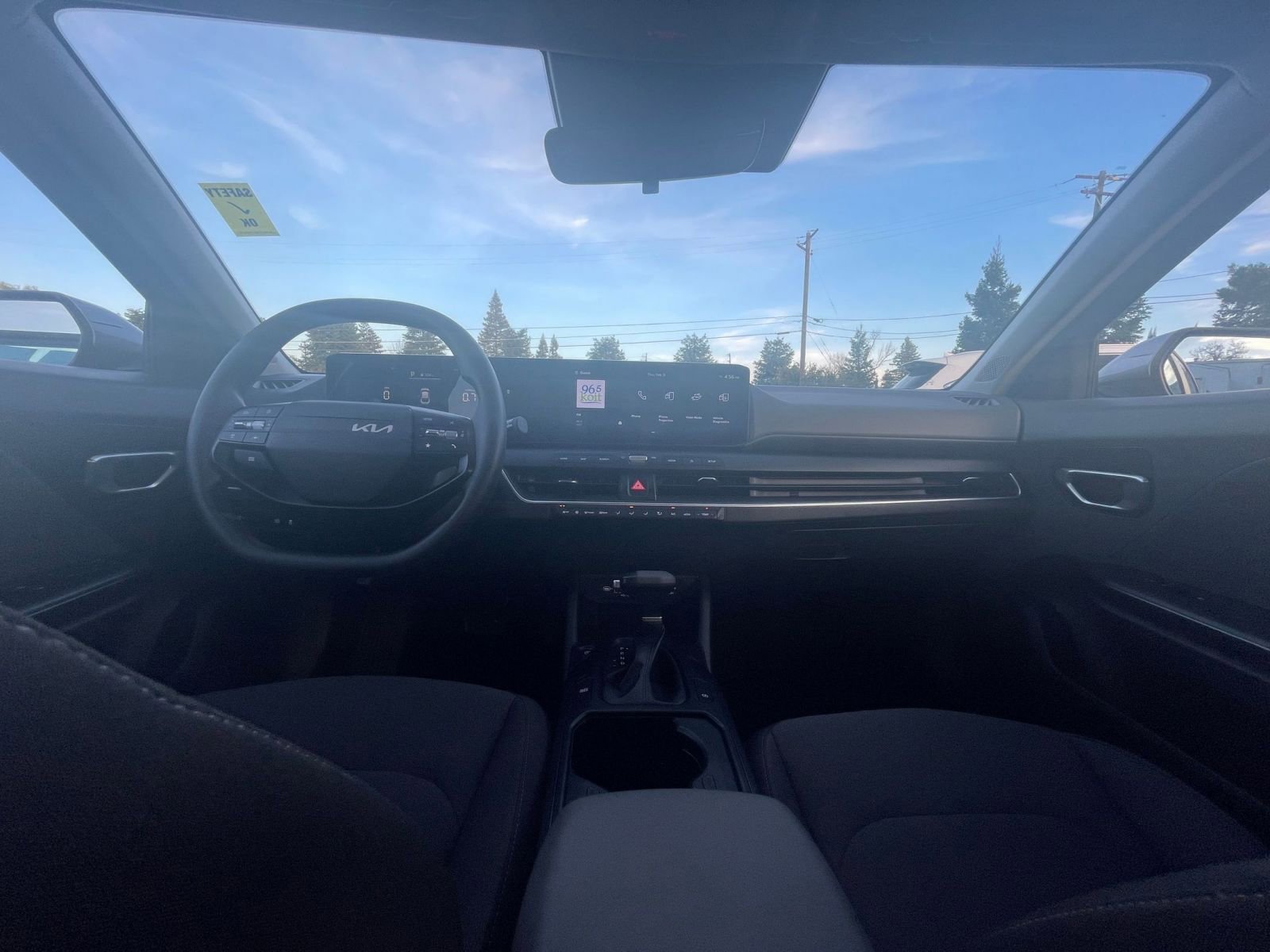 Thumbnail: 2025 Kia K4 - 28