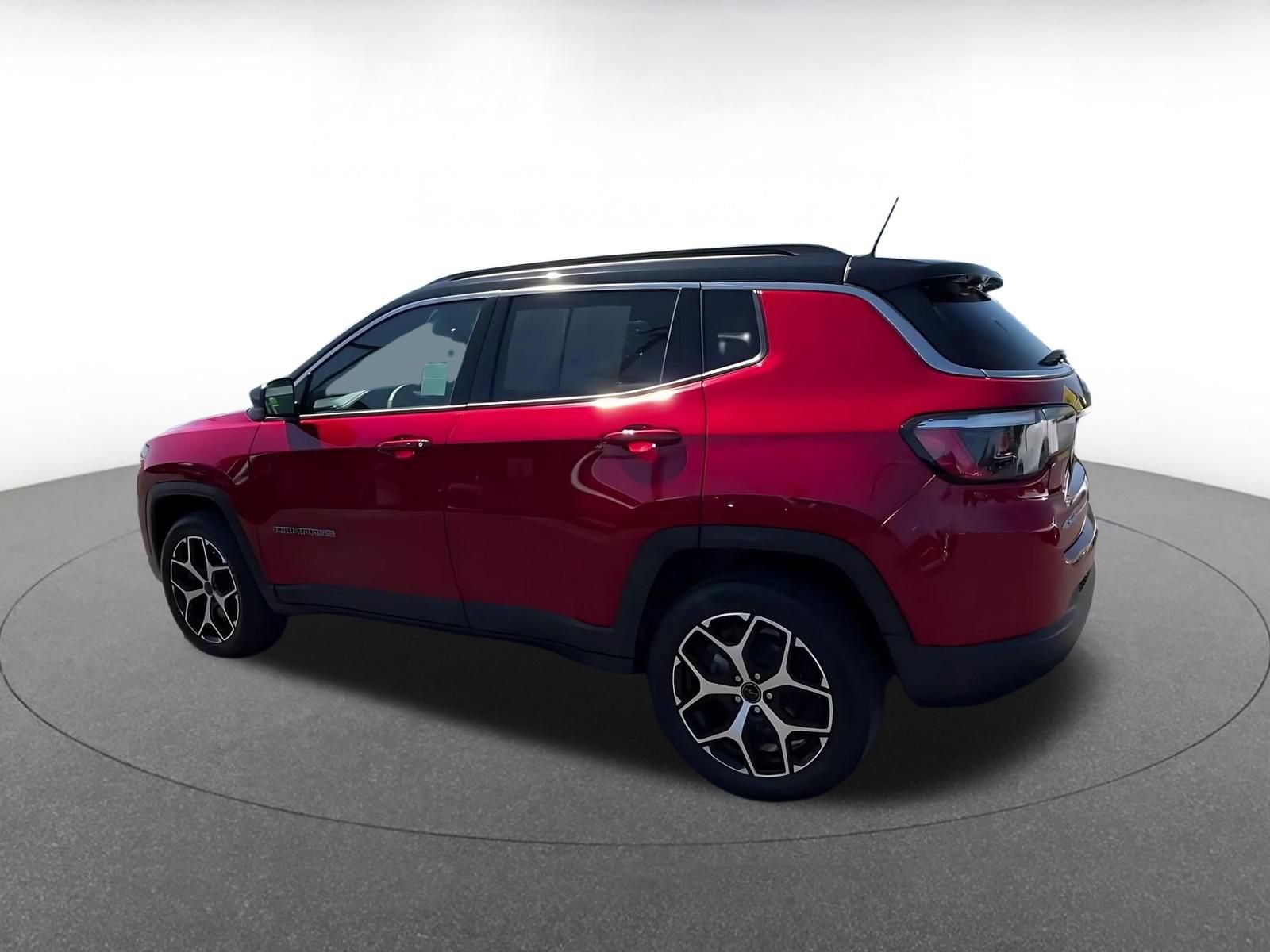 Thumbnail: 2025 Jeep Compass - 10