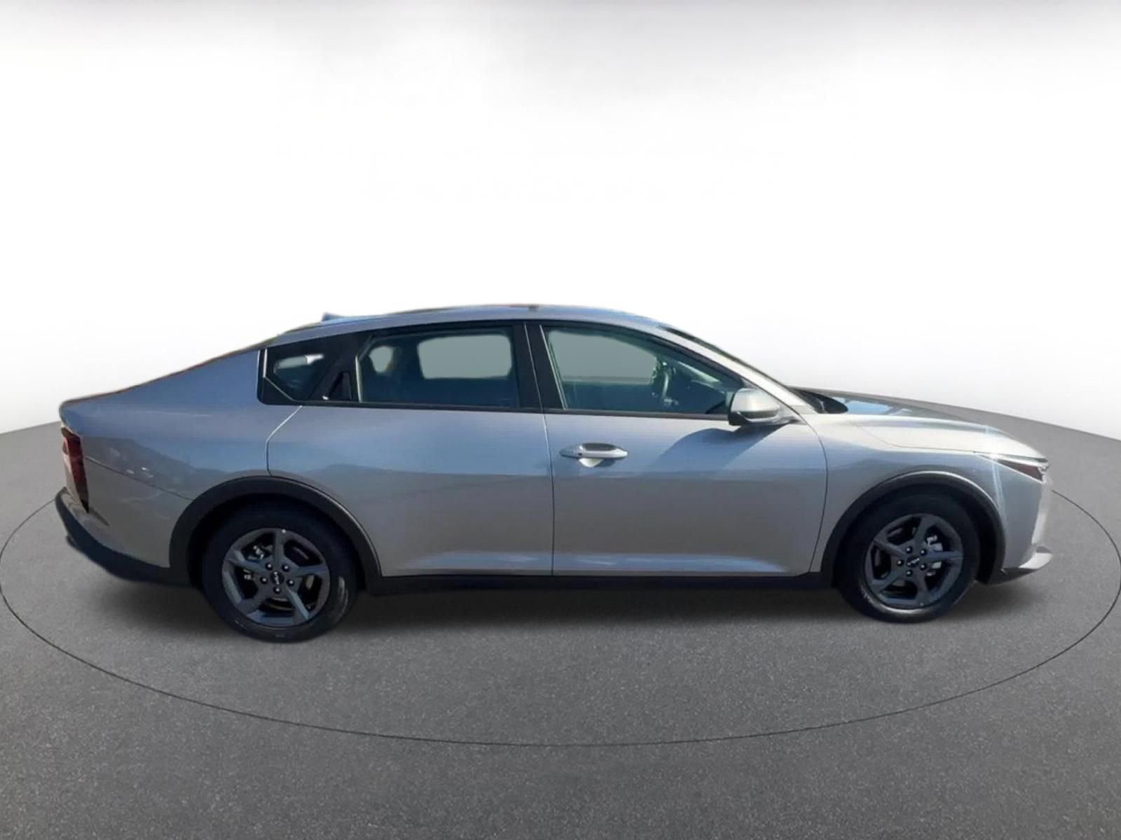 Thumbnail: 2025 Kia K4 - 15