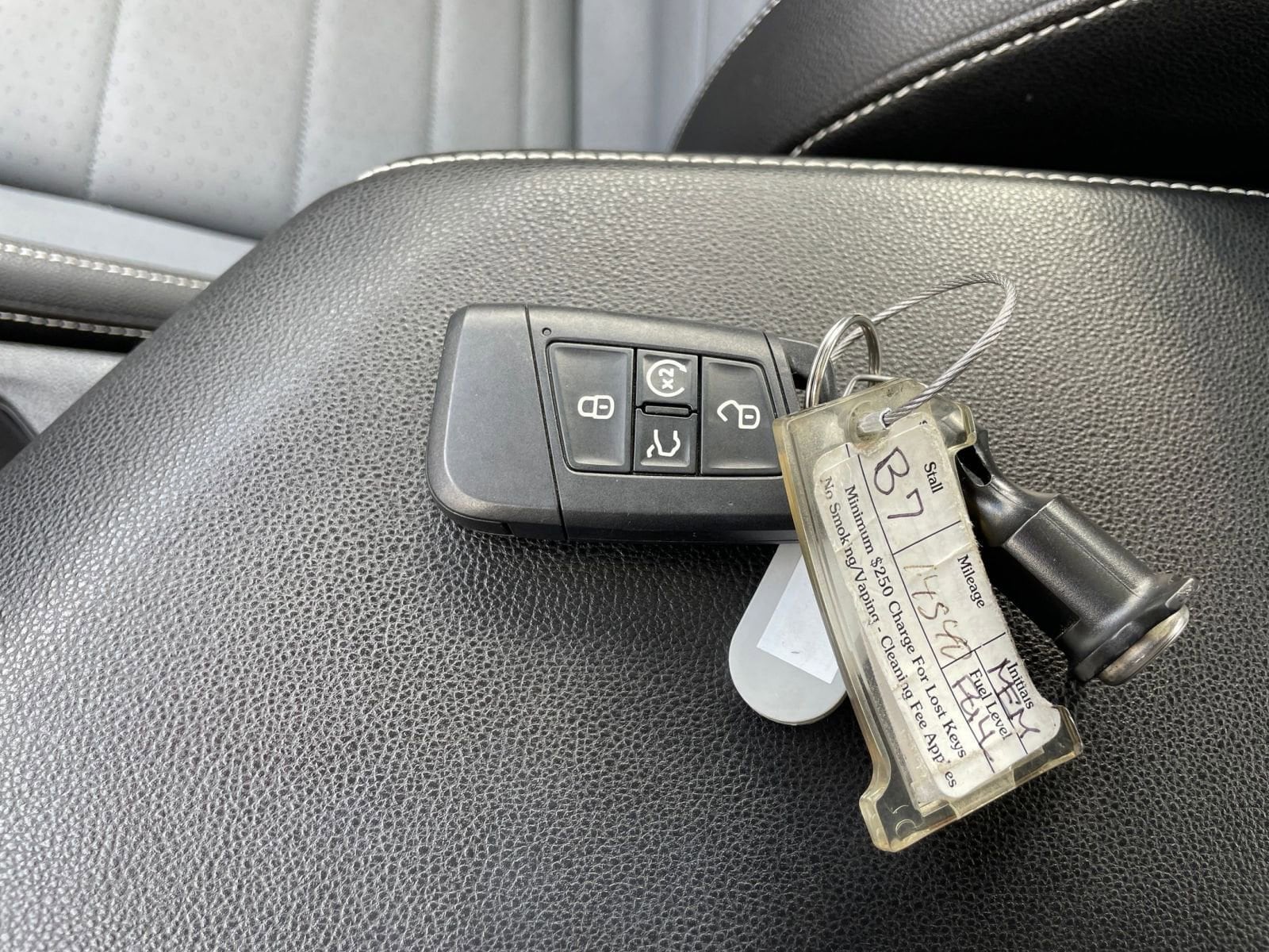 Thumbnail: 2025 Volkswagen Jetta - 18