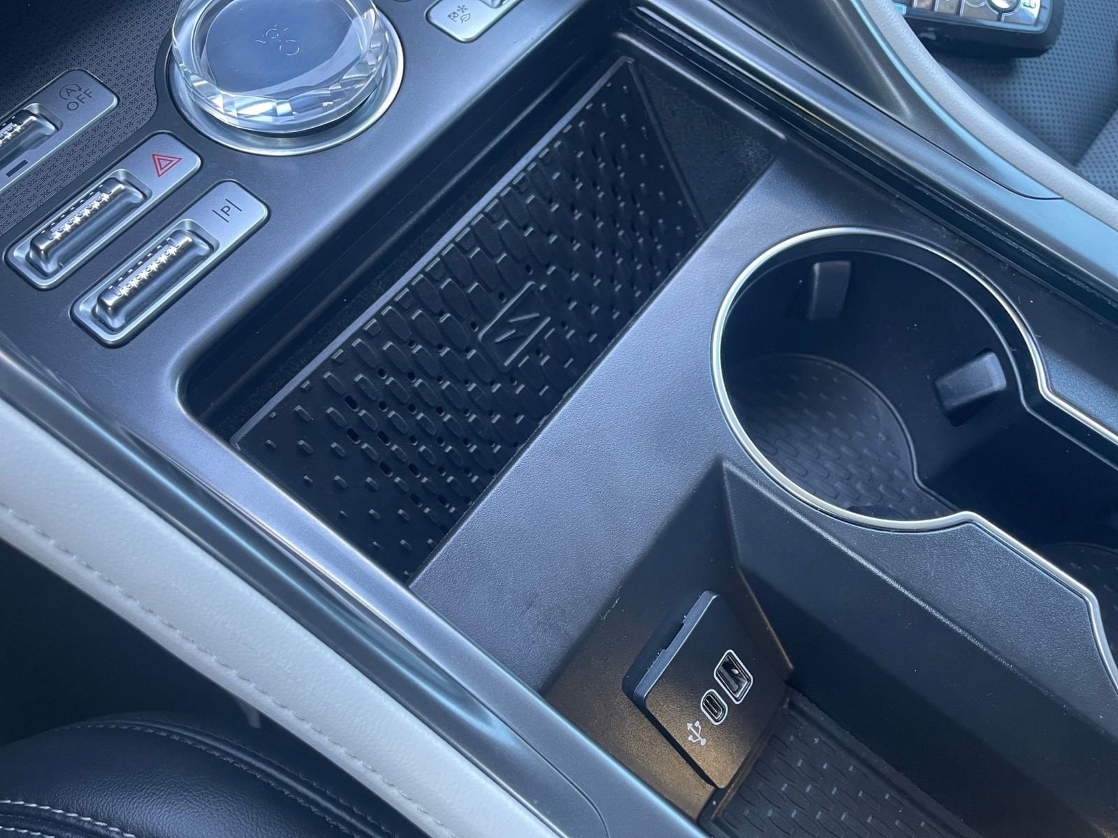 Thumbnail: 2024 Lincoln Nautilus - 20