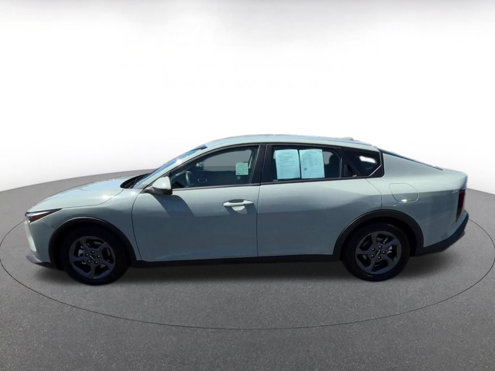 Thumbnail: 2026 Kia K4 - 9