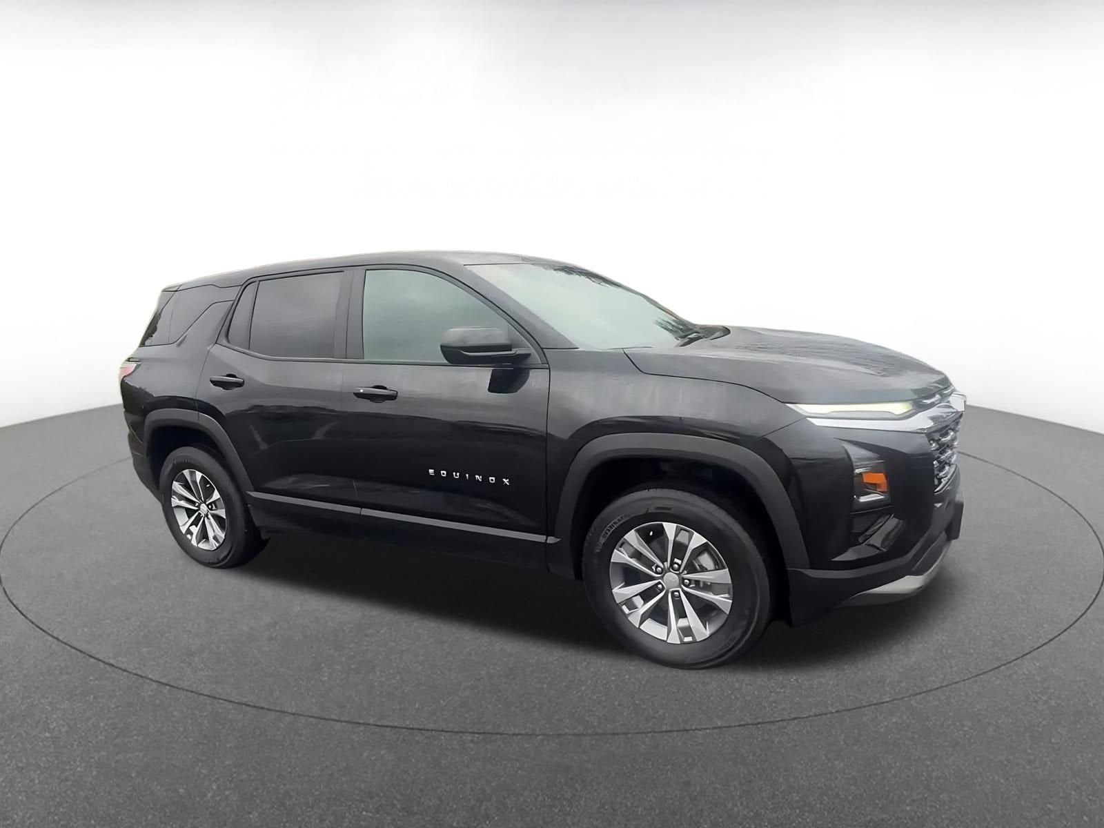 Thumbnail: 2025 Chevrolet Equinox - 2