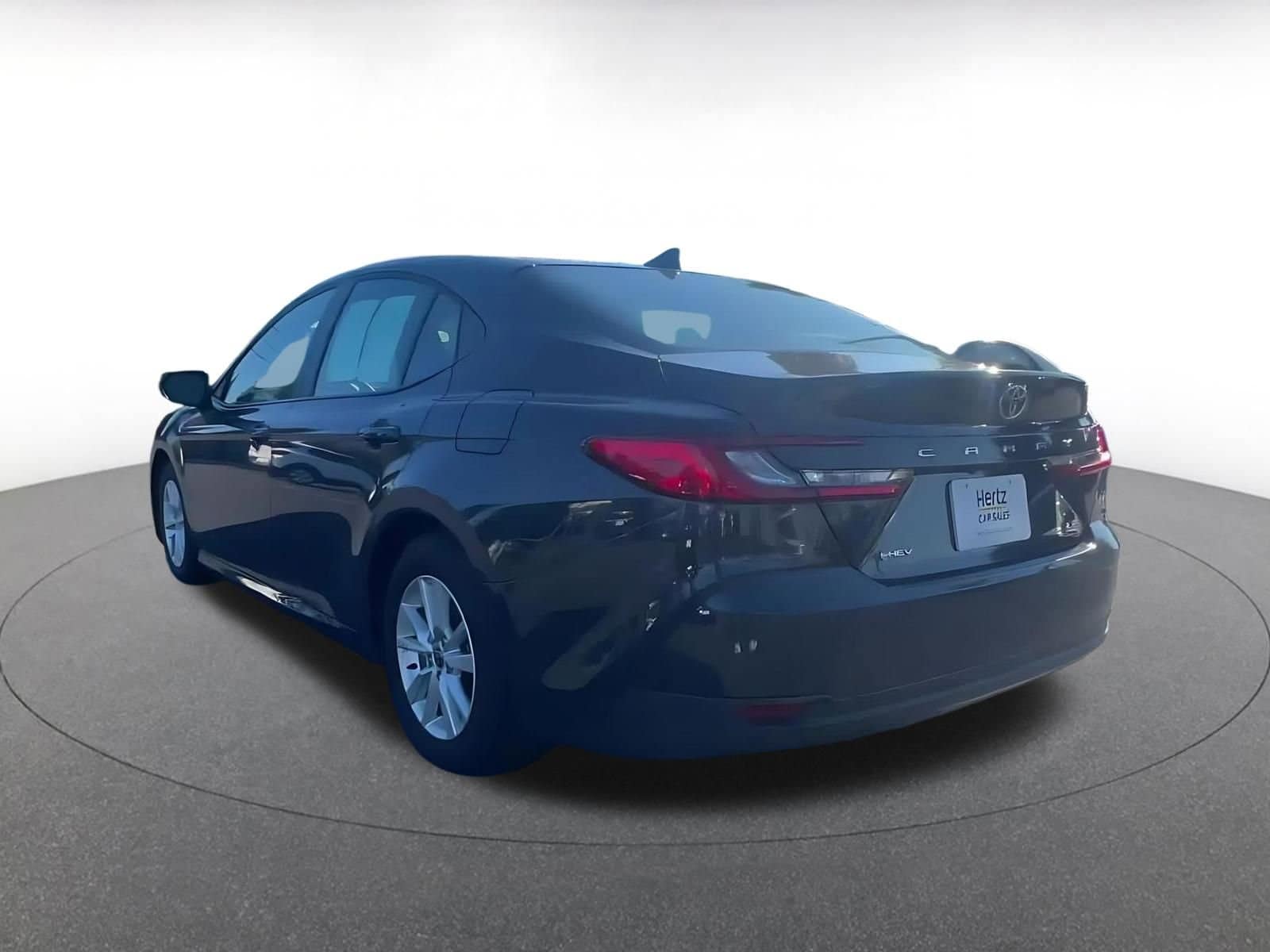 Thumbnail: 2025 Toyota Camry - 11