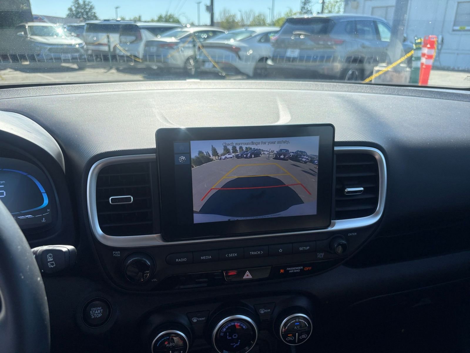 Thumbnail: 2025 Hyundai Venue - 22