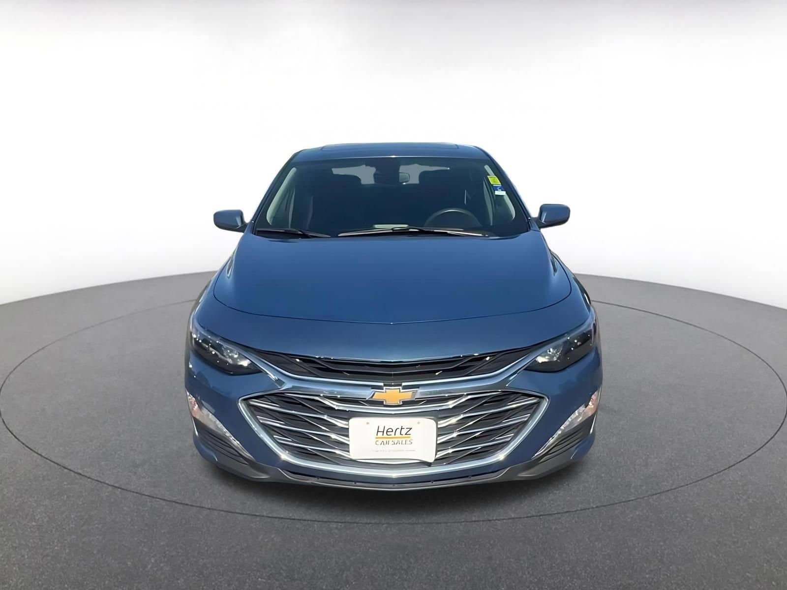 Thumbnail: 2024 Chevrolet Malibu - 4