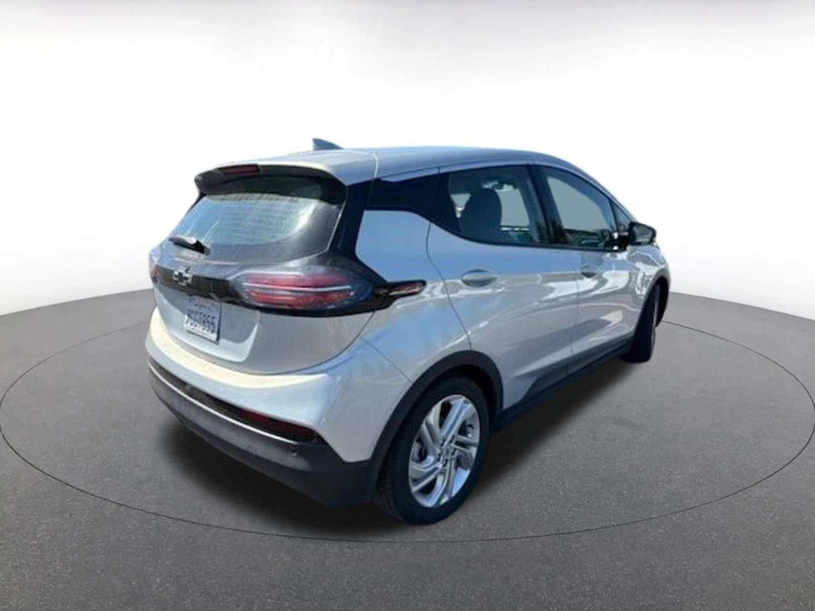 Thumbnail: 2023 Chevrolet Bolt EV - 4
