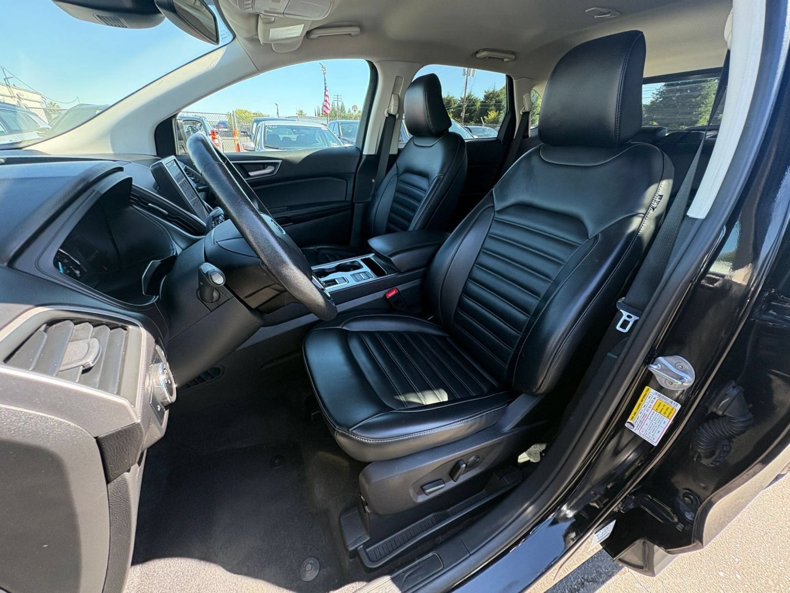 Thumbnail: 2024 Ford Edge - 32