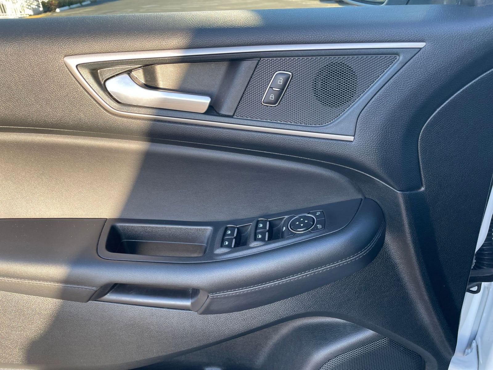 Thumbnail: 2024 Ford Edge - 18