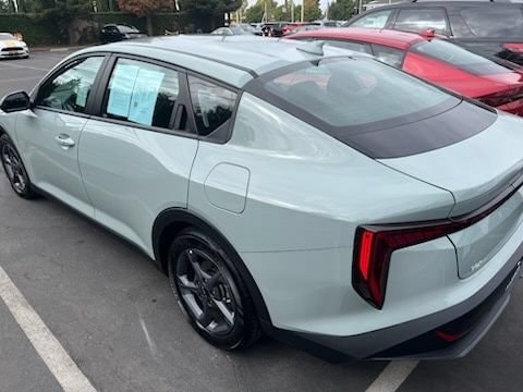 Thumbnail: 2026 Kia K4 - 8