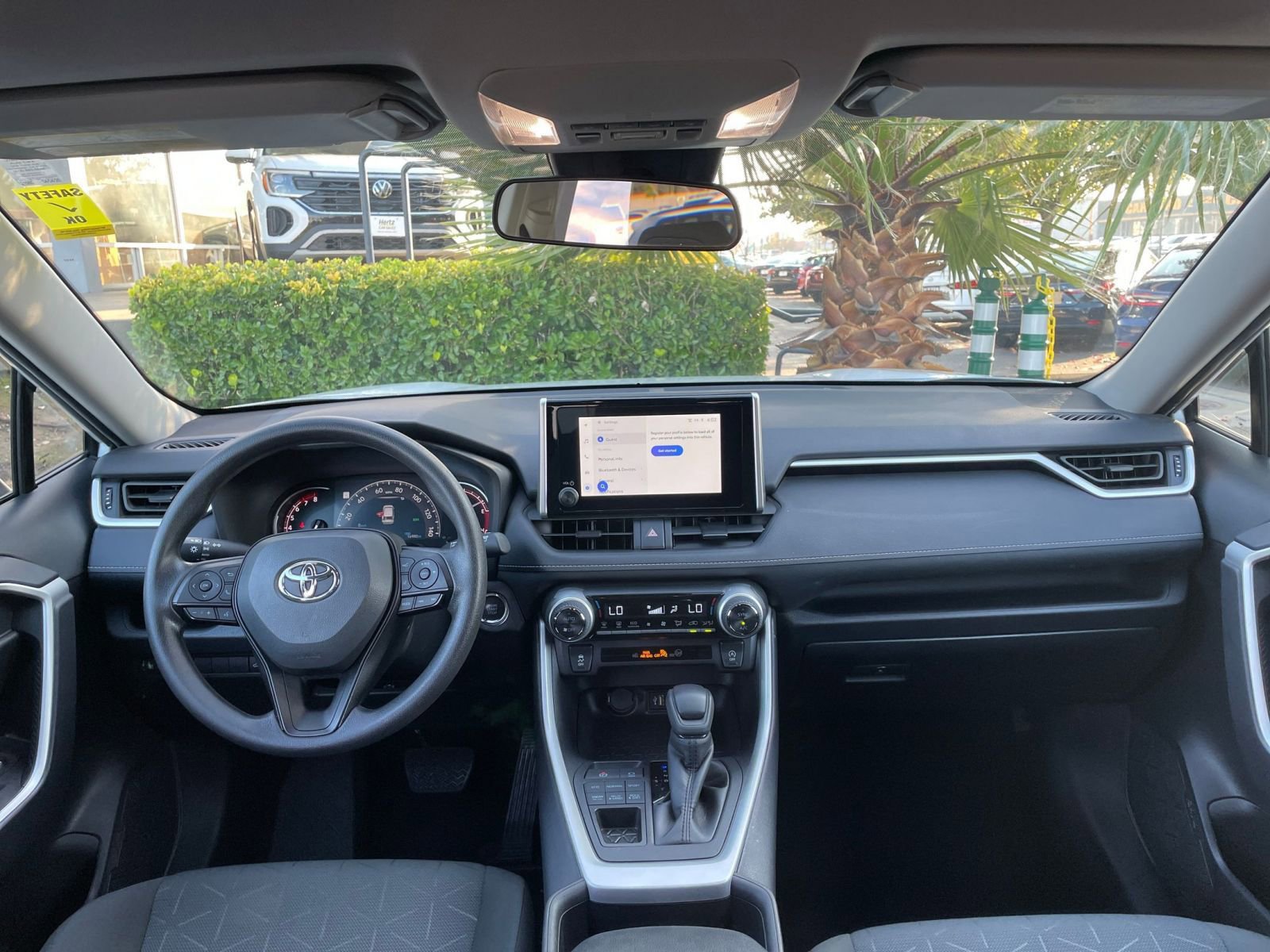 Thumbnail: 2025 Toyota RAV4 - 34