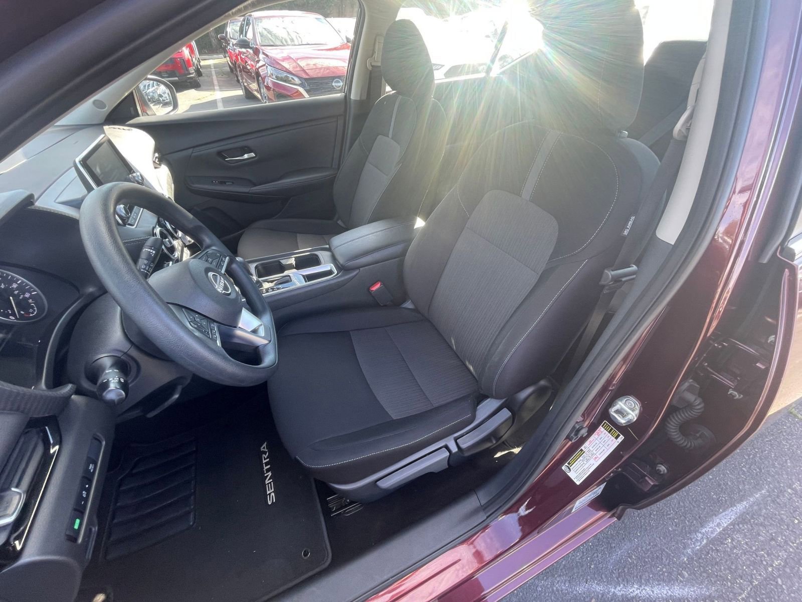 Thumbnail: 2025 Nissan Sentra - 34