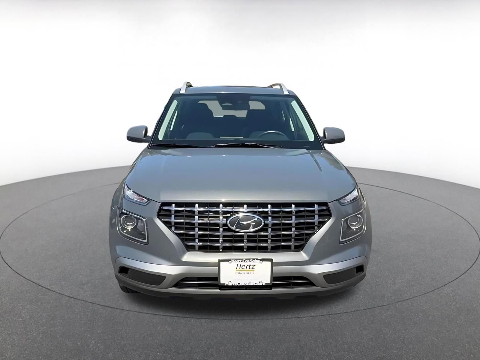 Thumbnail: 2025 Hyundai Venue - 4