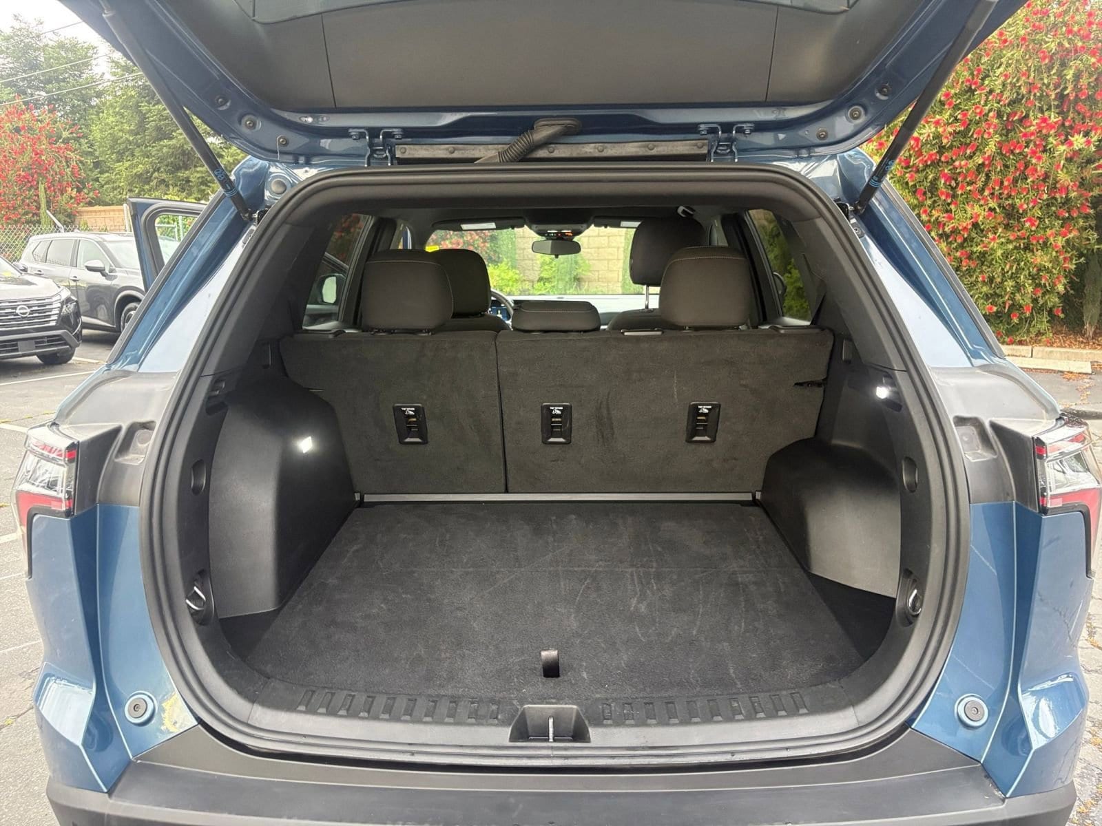 Thumbnail: 2025 Chevrolet Equinox - 32