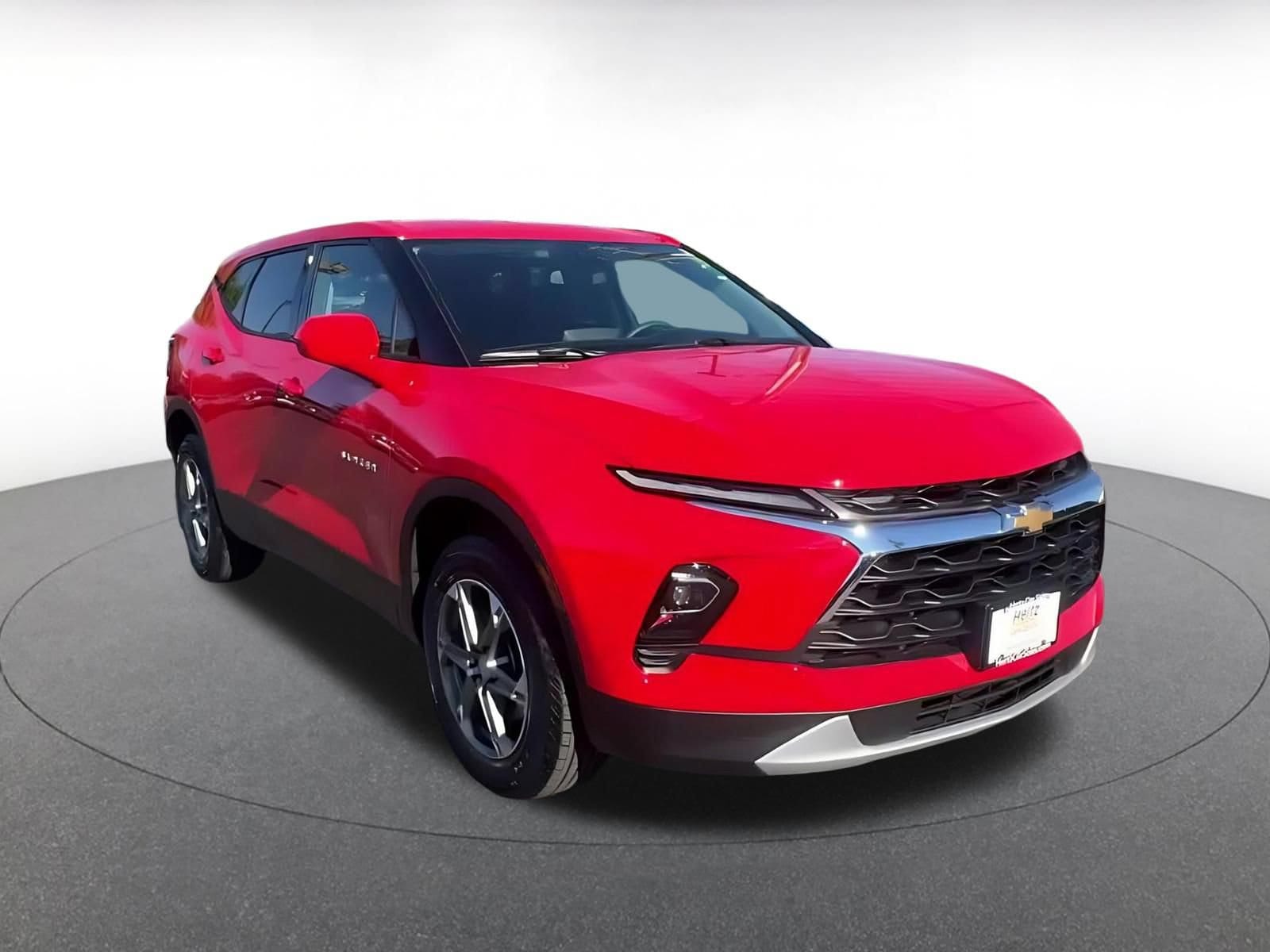 Thumbnail: 2026 Chevrolet Blazer - 3