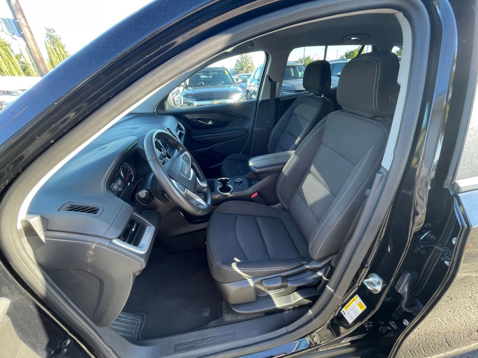 Thumbnail: 2024 GMC Terrain - 35