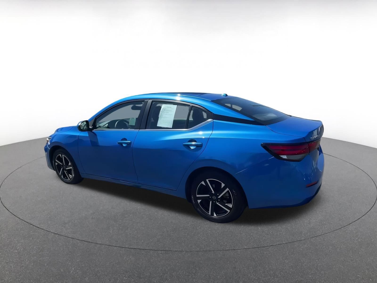 Thumbnail: 2024 Nissan Sentra - 10